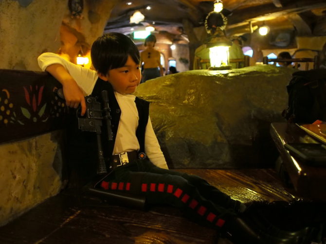 チャルマンの酒場にのハン・ソロ